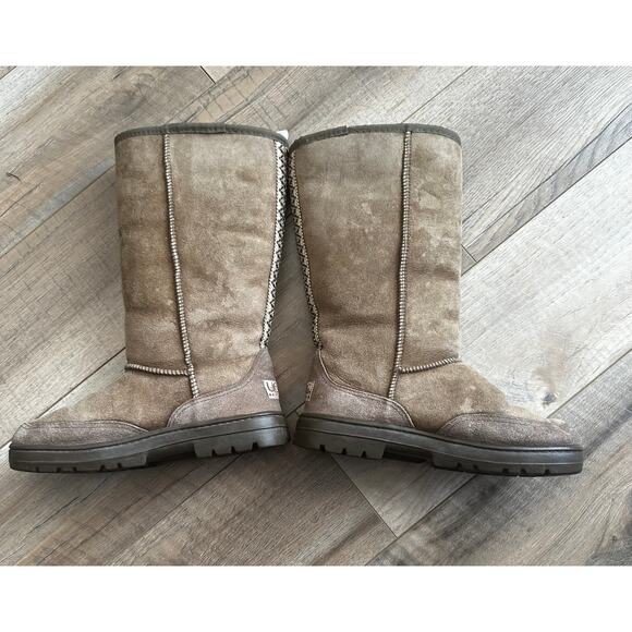 UGG Shoes - Women's Ugg Boots Ultra Tall 5245 size 6